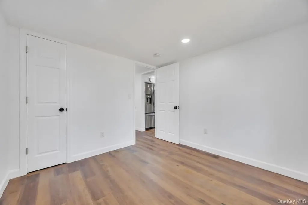 76 Commercial Boulevard Central Islip NY 11722