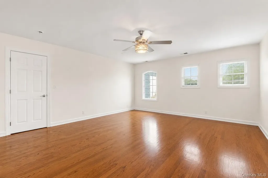 1 Daniels Way Bay Shore NY 11706
