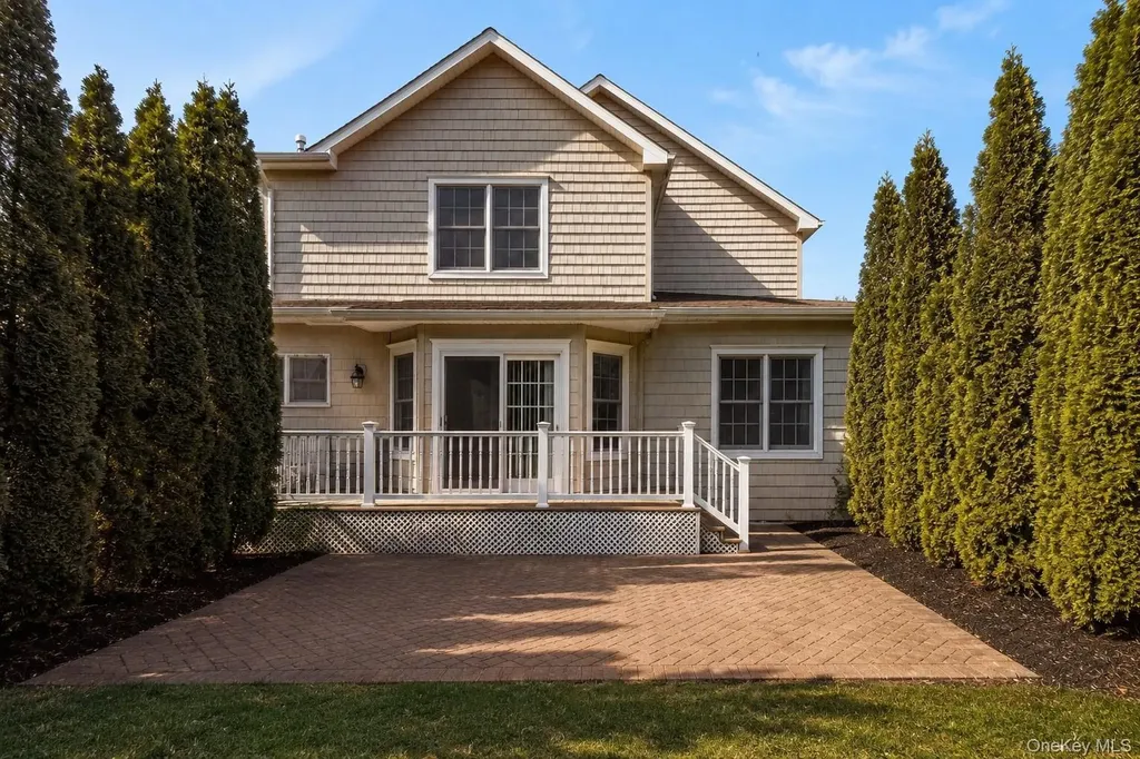 1 Daniels Way Bay Shore NY 11706