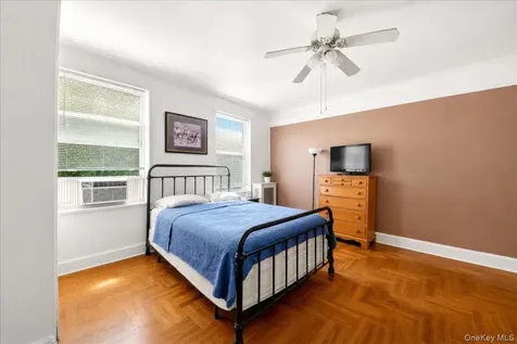 2041 Hobart Avenue Bronx NY 10461