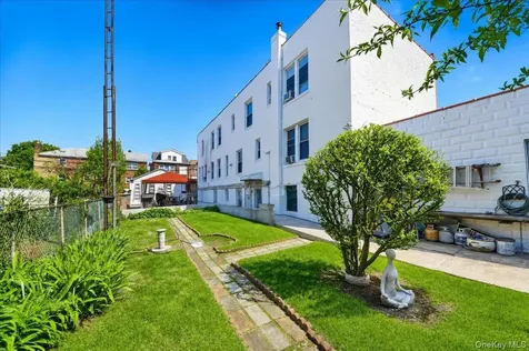 2041 Hobart Avenue Bronx NY 10461