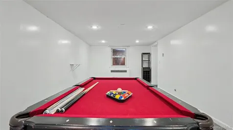 370 Summit Avenue Mount Vernon NY 10552