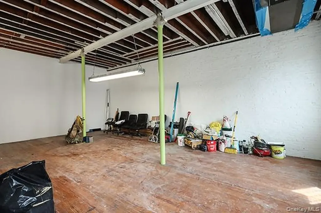 1191 Atlantic Avenue Brooklyn NY 11216