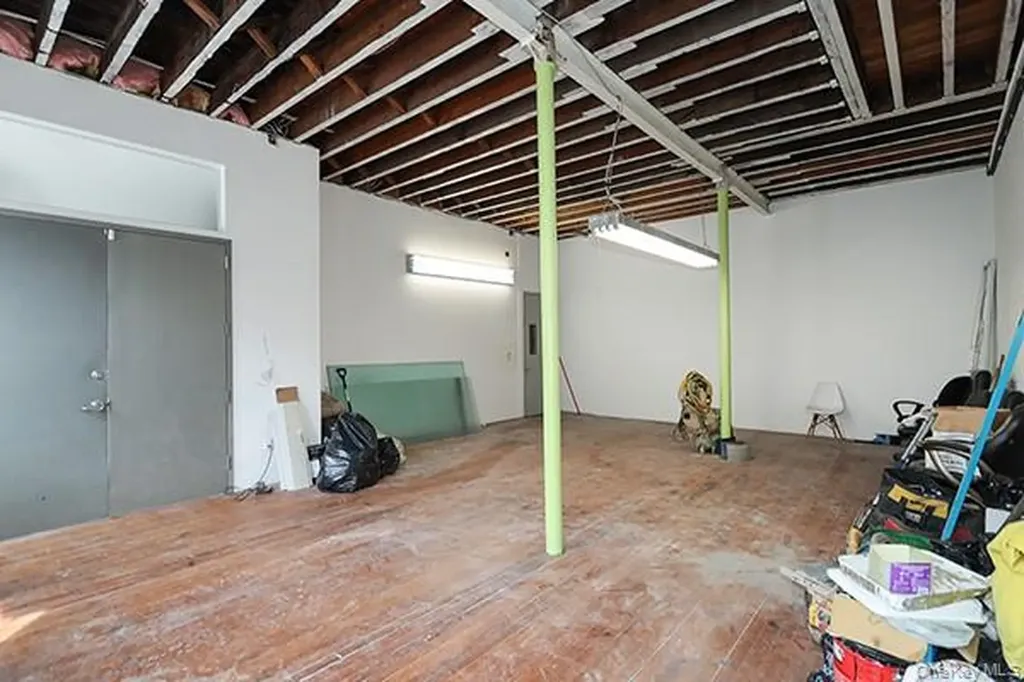 1191 Atlantic Avenue Brooklyn NY 11216
