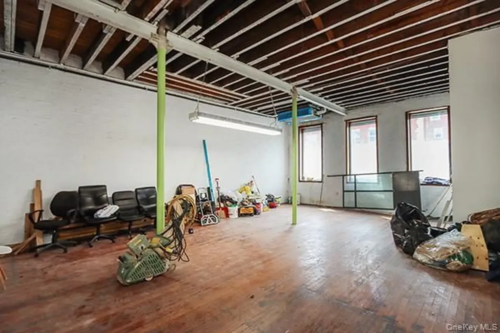 1191 Atlantic Avenue Brooklyn NY 11216