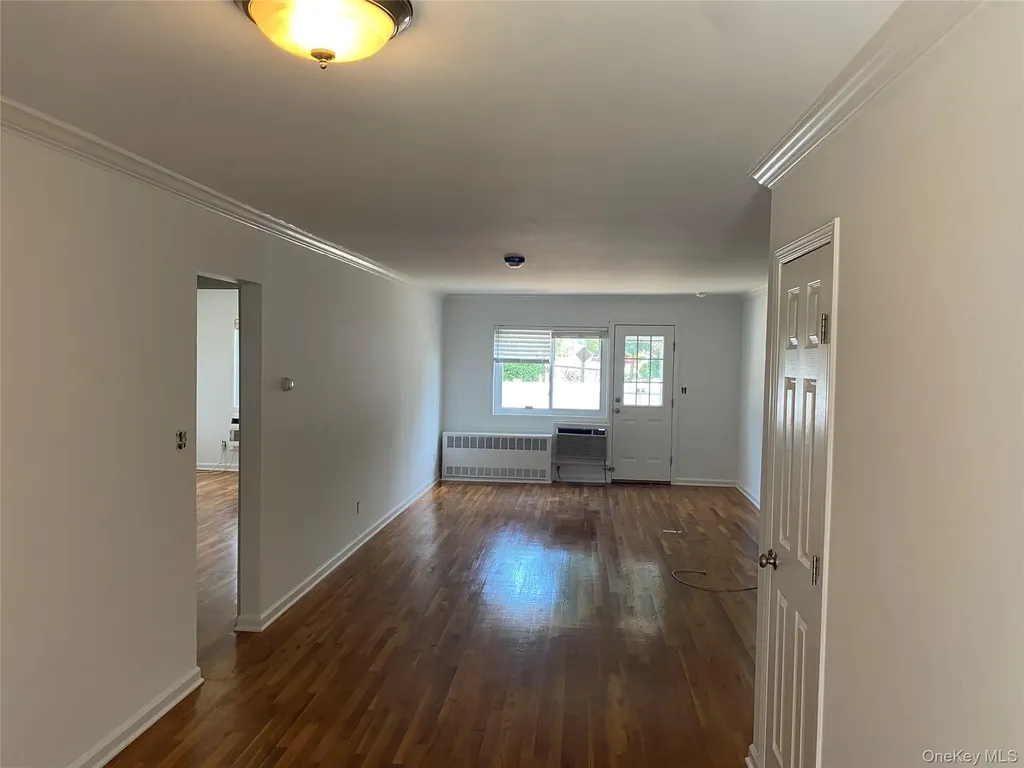 348 Dawson Lane Jericho NY 11753