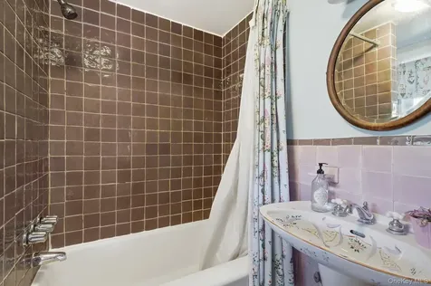227 Cedar Lane Ossining NY 10562