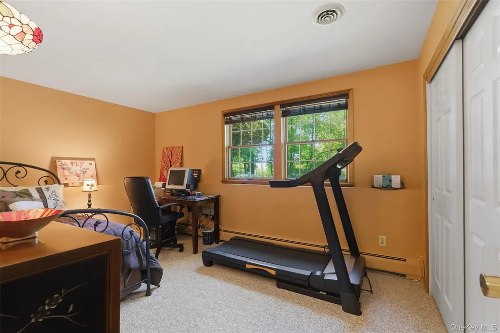 10 Sabin Drive Airmont NY 10901
