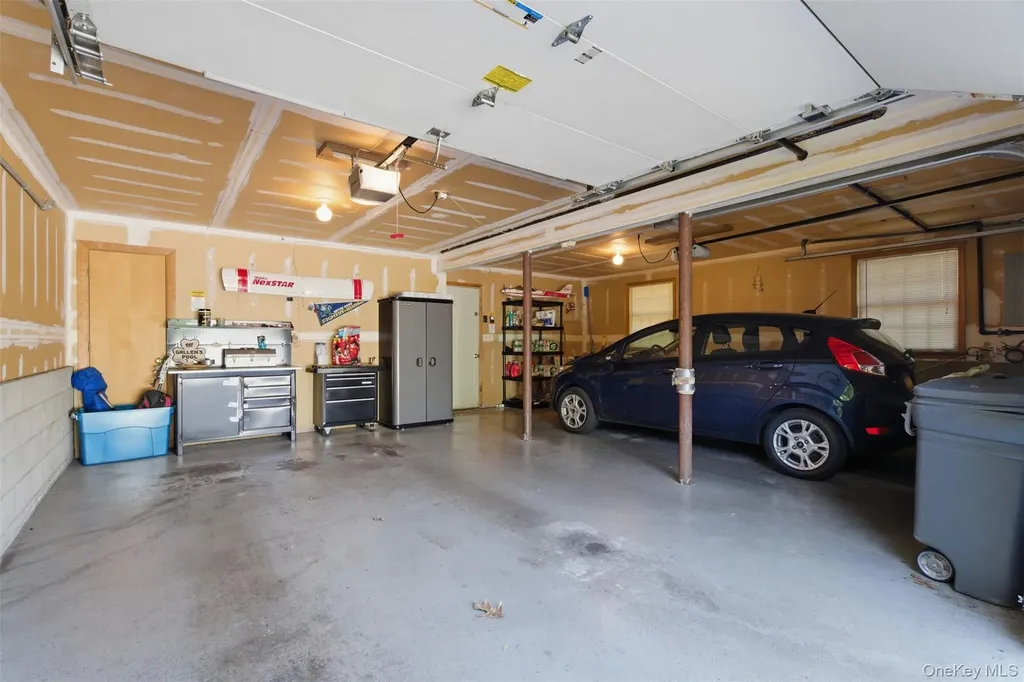 10 Sabin Drive Airmont NY 10901