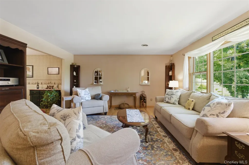 10 Sabin Drive Airmont NY 10901