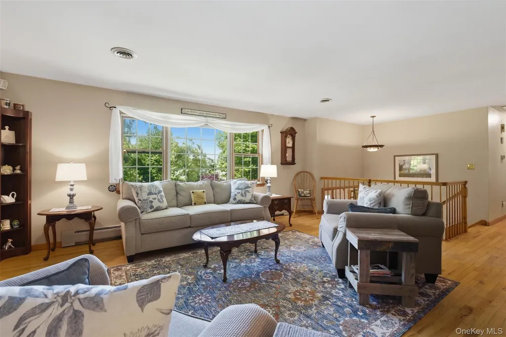 10 Sabin Drive Airmont NY 10901