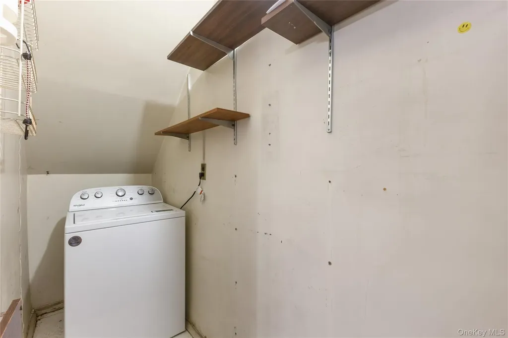 80-14 150 Street Briarwood NY 11435
