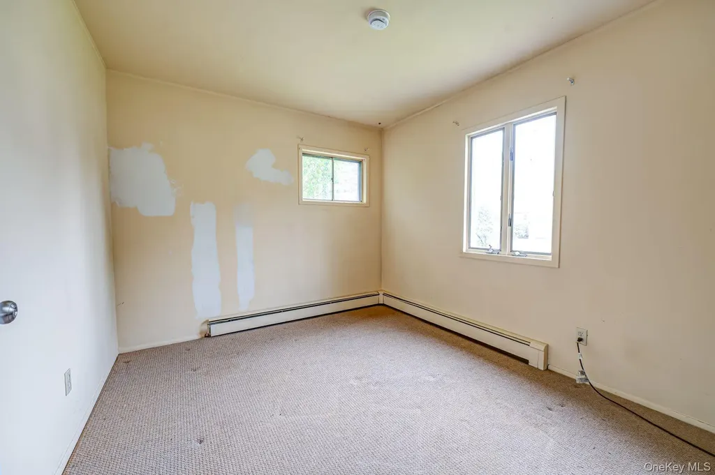 410 3rd Avenue East Northport NY 11731