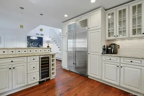 65 Douglas Road Chappaqua NY 10514
