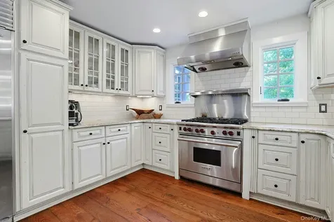 65 Douglas Road Chappaqua NY 10514