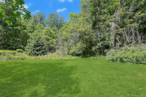 65 Douglas Road Chappaqua NY 10514
