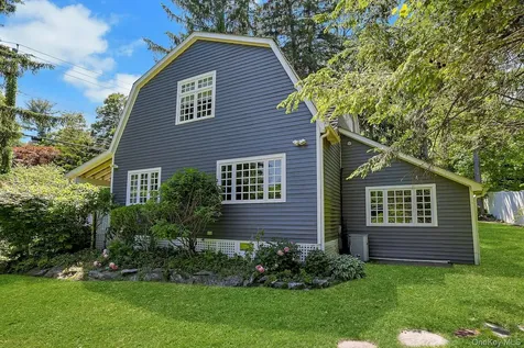 65 Douglas Road Chappaqua NY 10514