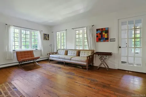 65 Douglas Road Chappaqua NY 10514