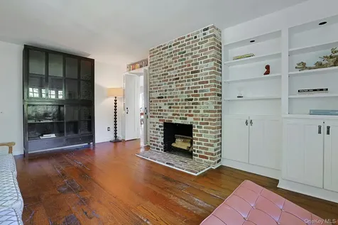 65 Douglas Road Chappaqua NY 10514