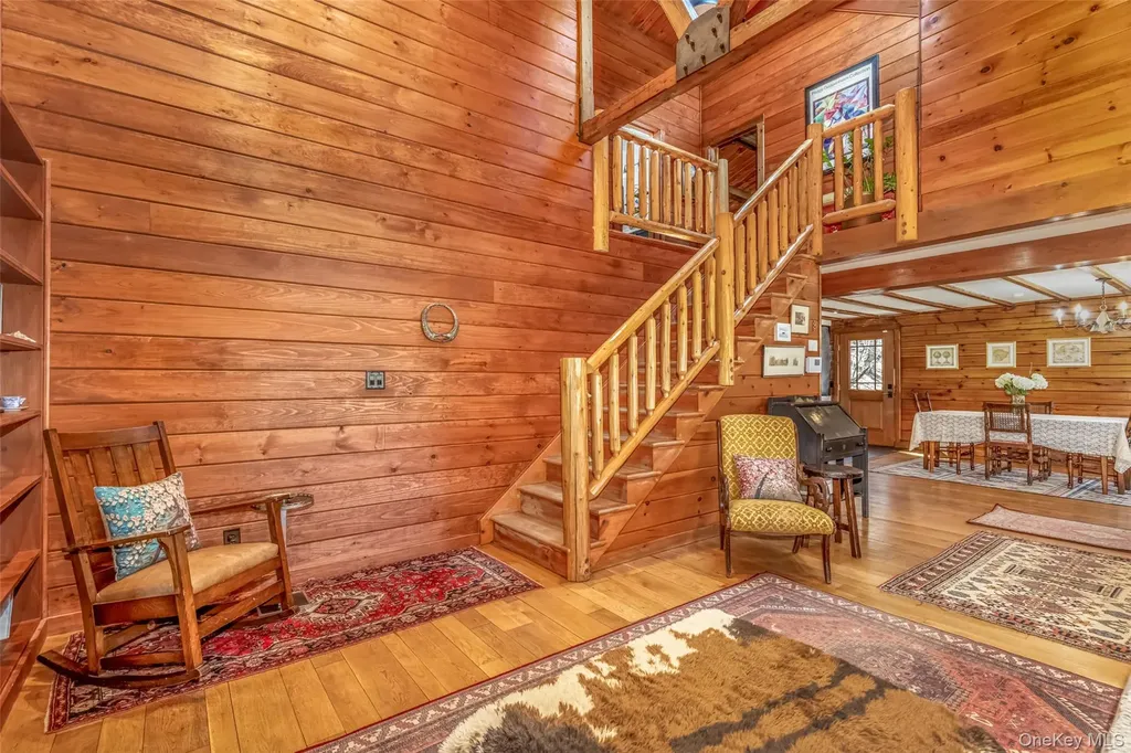 10 Deerpath Drive New Paltz NY 12561