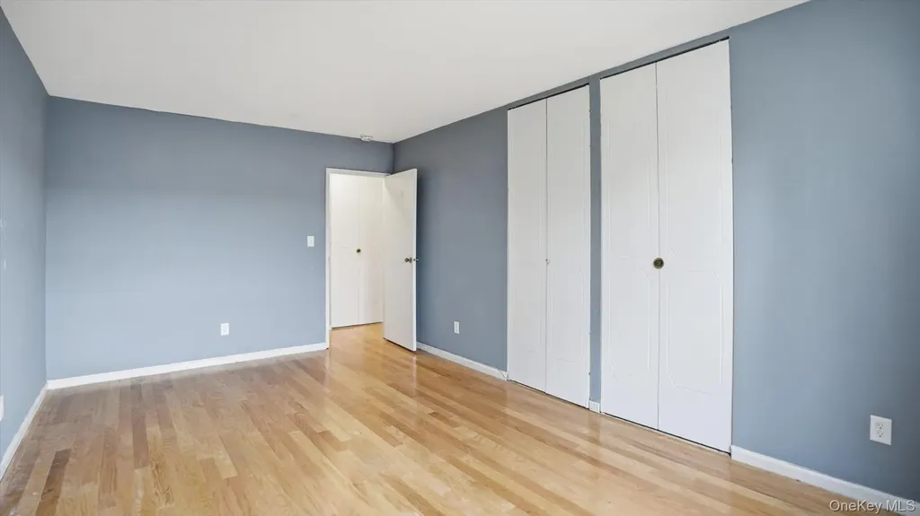 570 Broadway Lynbrook NY 11563