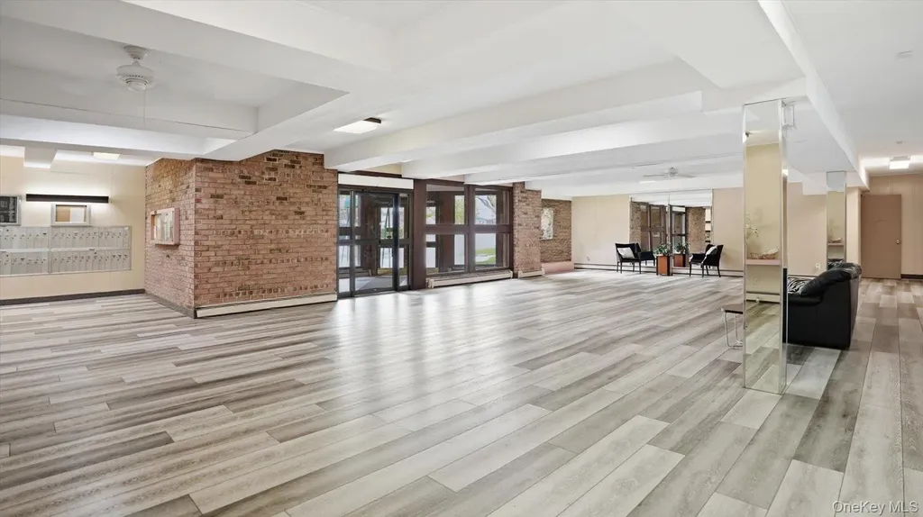 570 Broadway Lynbrook NY 11563