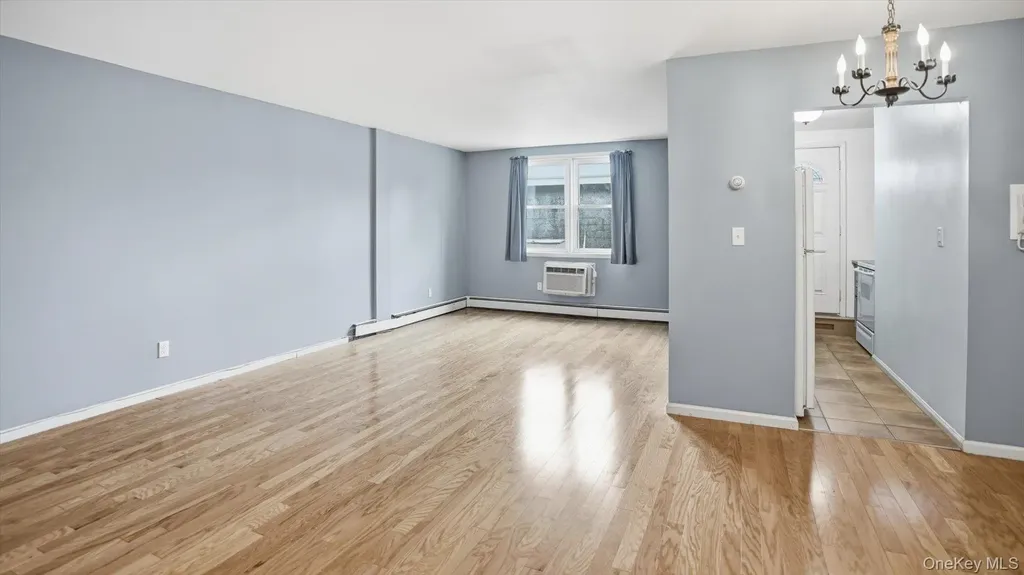 570 Broadway Lynbrook NY 11563