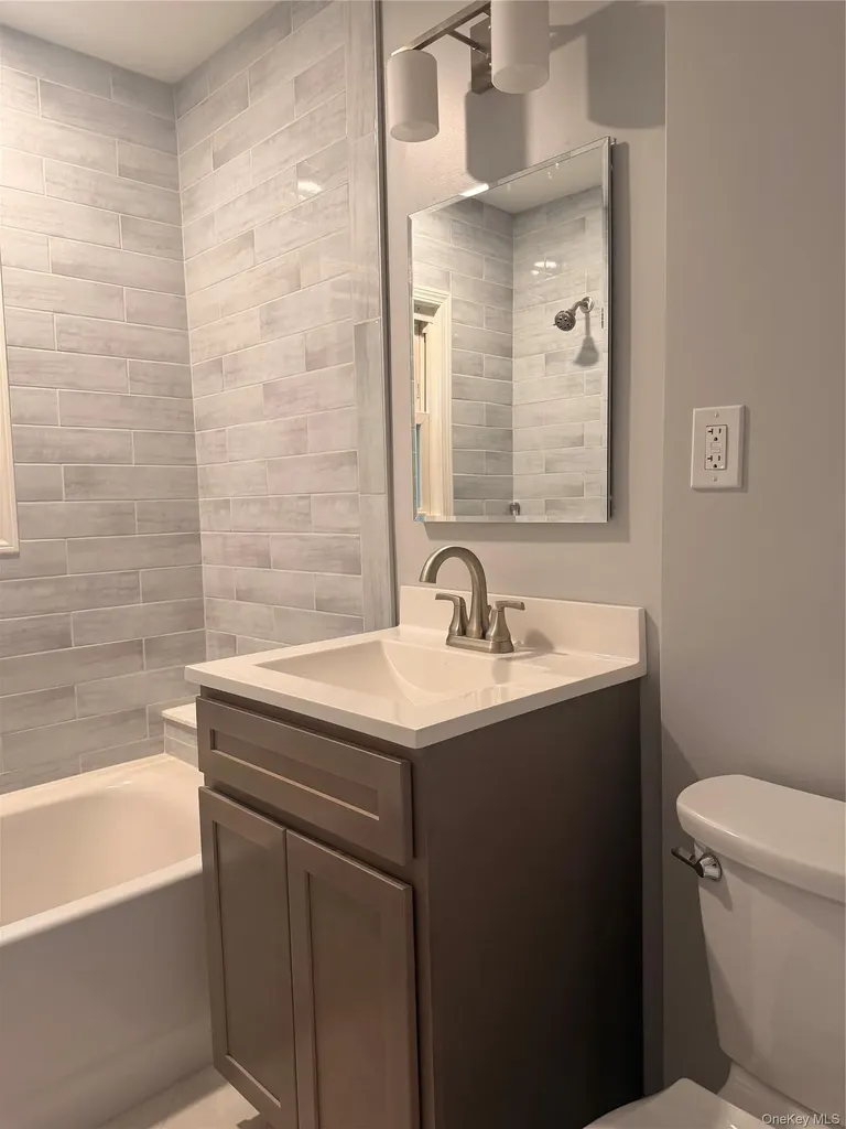 526 Carroll Avenue Mamaroneck NY 10543