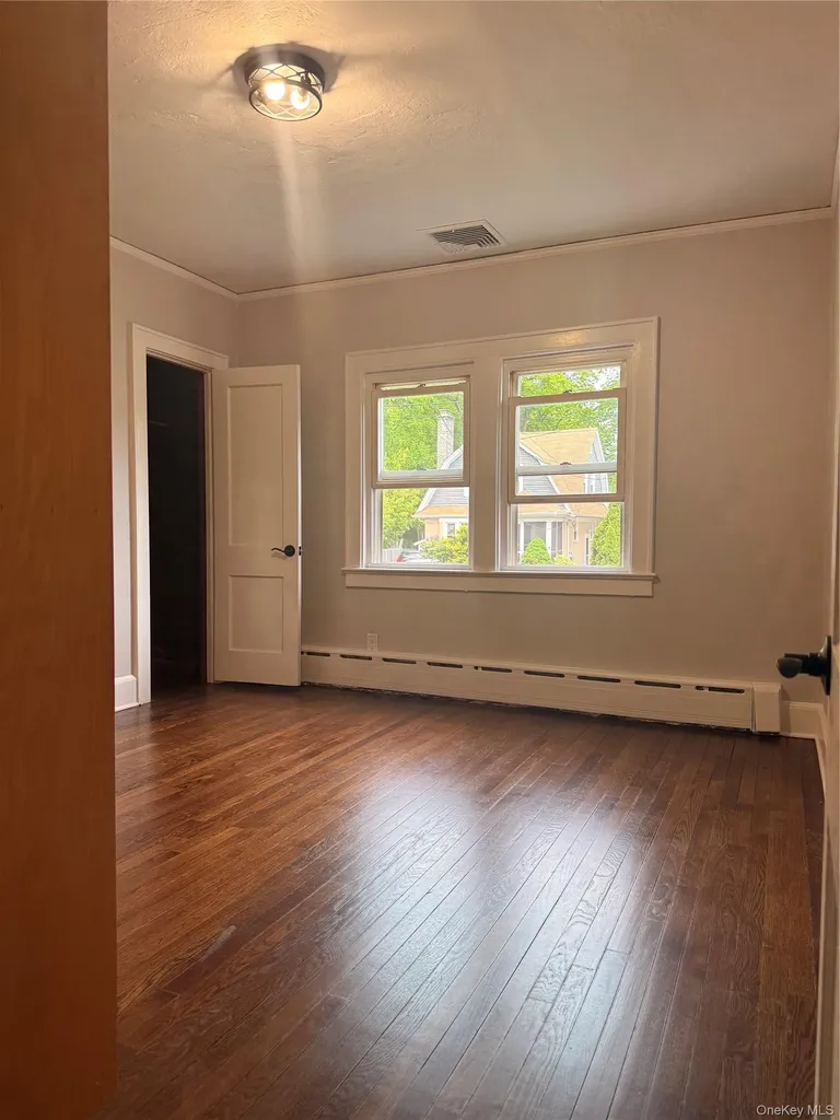 526 Carroll Avenue Mamaroneck NY 10543
