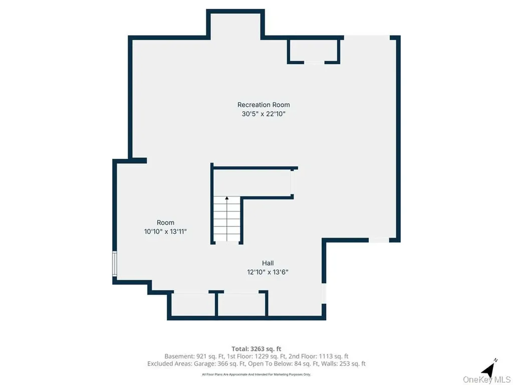 25 Maidstone Lane Wading River NY 11792