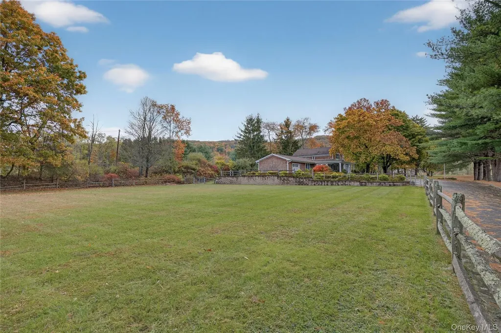 234 Hynes Road Poughquag NY 12570