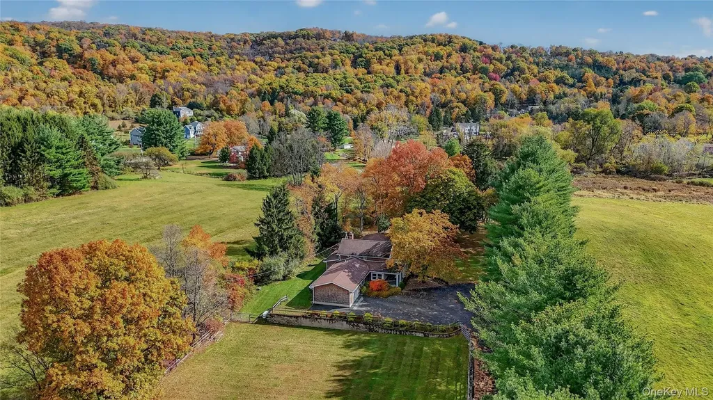 234 Hynes Road Poughquag NY 12570