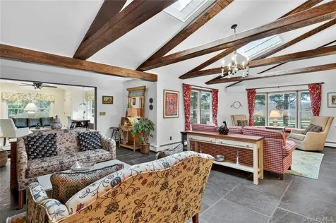 234 Hynes Road Poughquag NY 12570