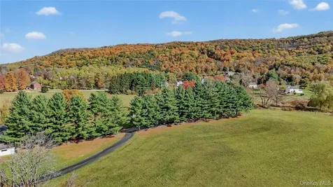234 Hynes Road Poughquag NY 12570