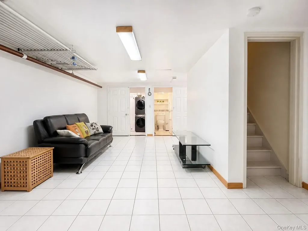 110-49 64 Road Forest Hills NY 11375