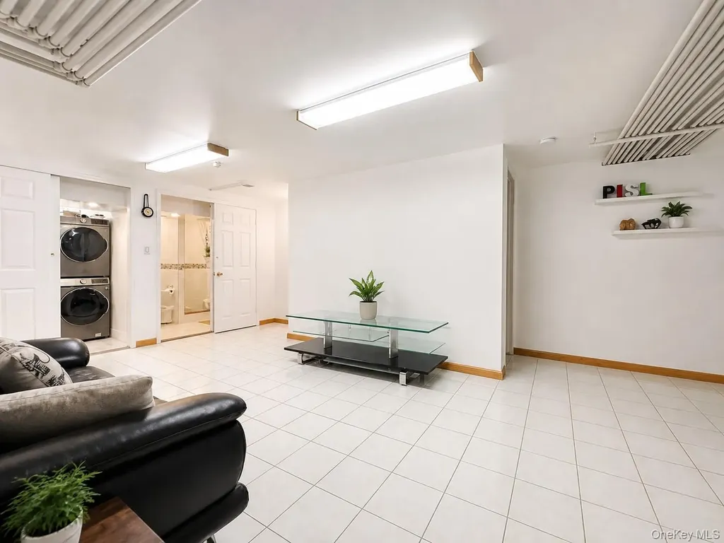 110-49 64 Road Forest Hills NY 11375