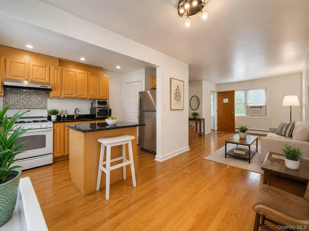110-49 64 Road Forest Hills NY 11375