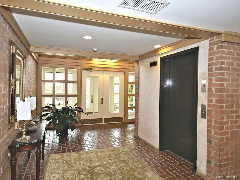 300 Livingston Avenue Mamaroneck NY 10543