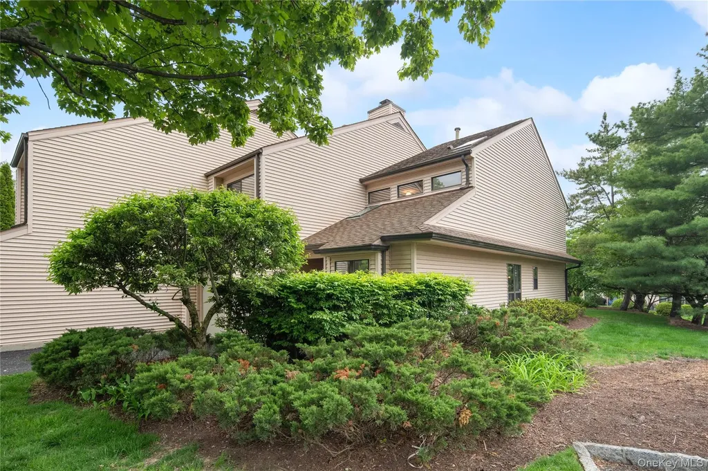 56 Hudson Watch Drive Ossining NY 10562