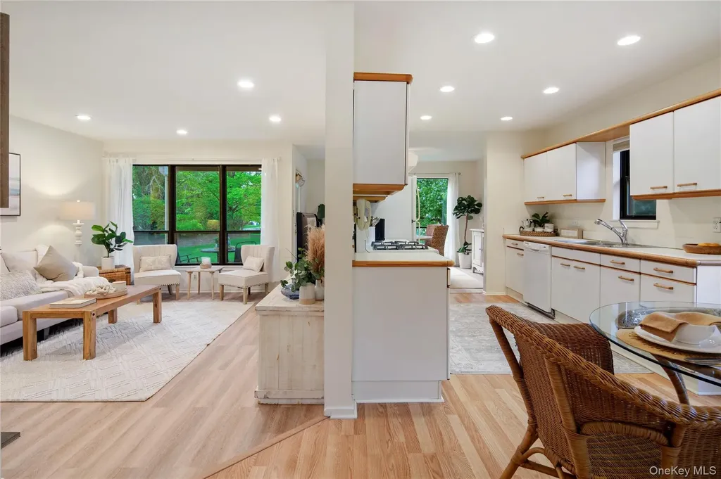 56 Hudson Watch Drive Ossining NY 10562