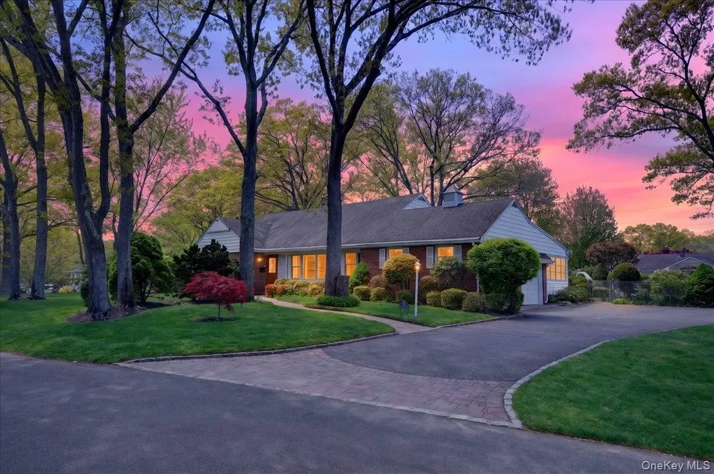 52 N Pinelake Drive Patchogue NY 11772