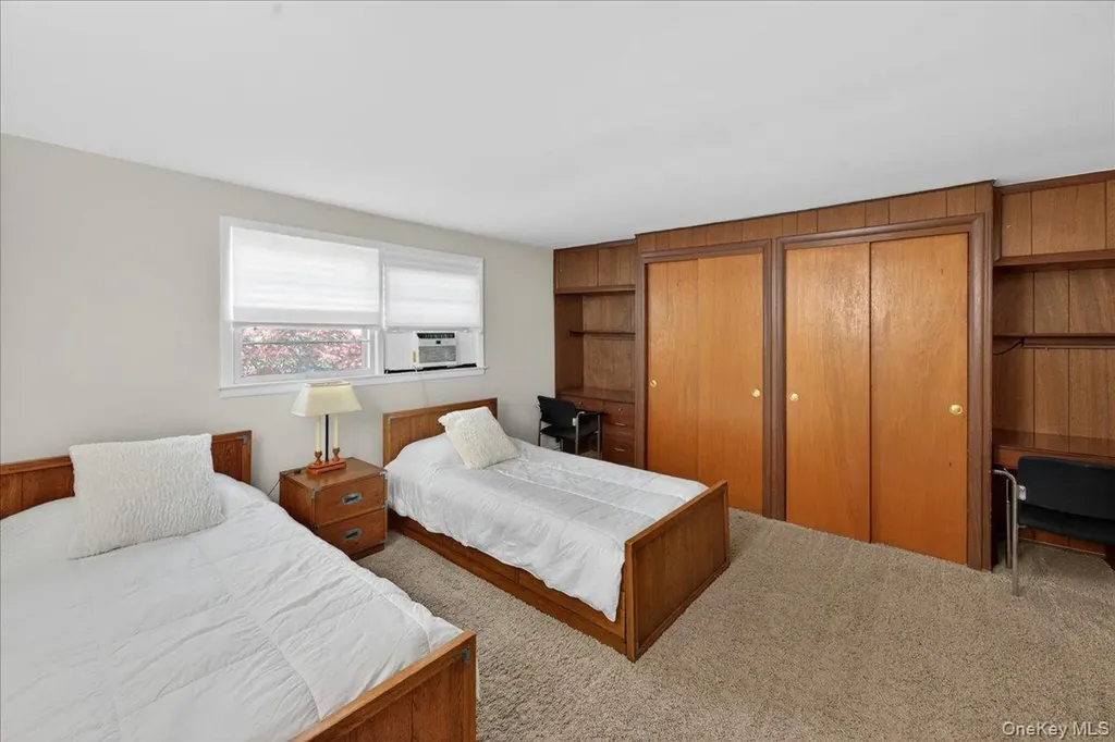 52 N Pinelake Drive Patchogue NY 11772