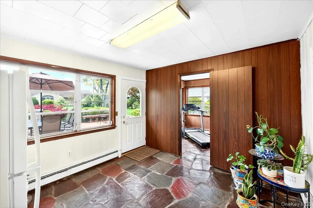 52 N Pinelake Drive Patchogue NY 11772
