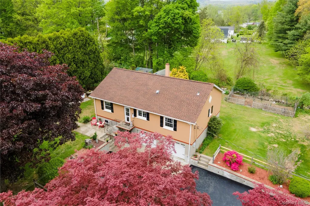 33 Arbor Lane Brewster NY 10509