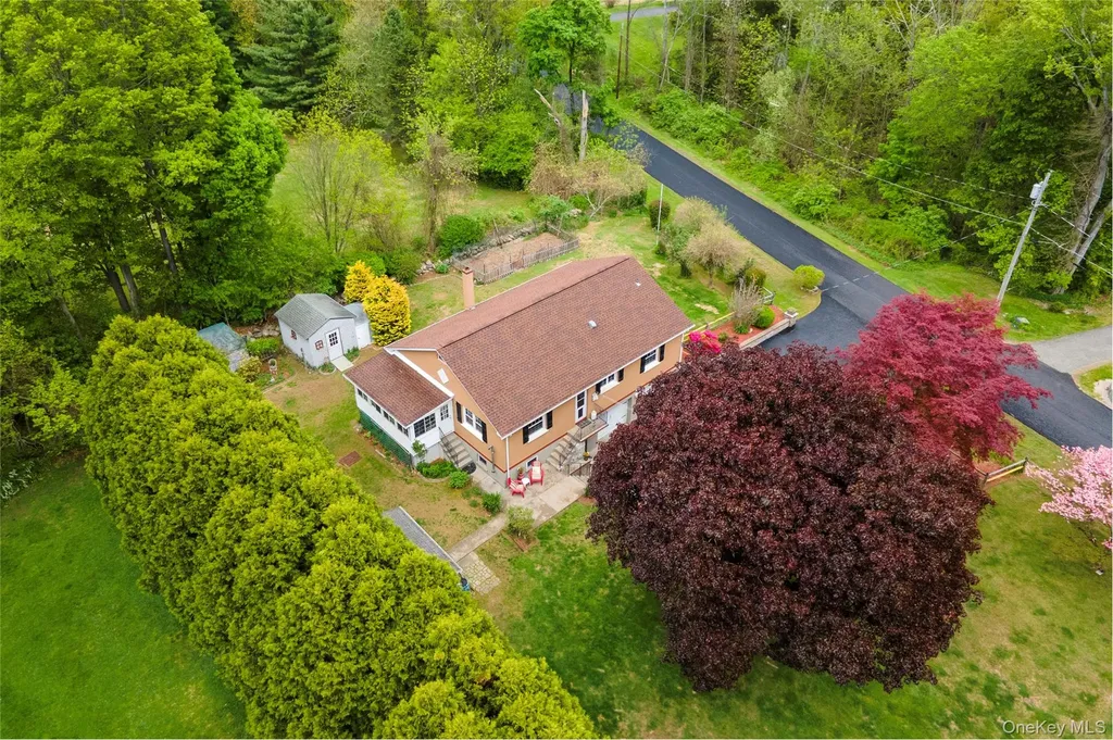 33 Arbor Lane Brewster NY 10509