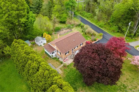 33 Arbor Lane Brewster NY 10509