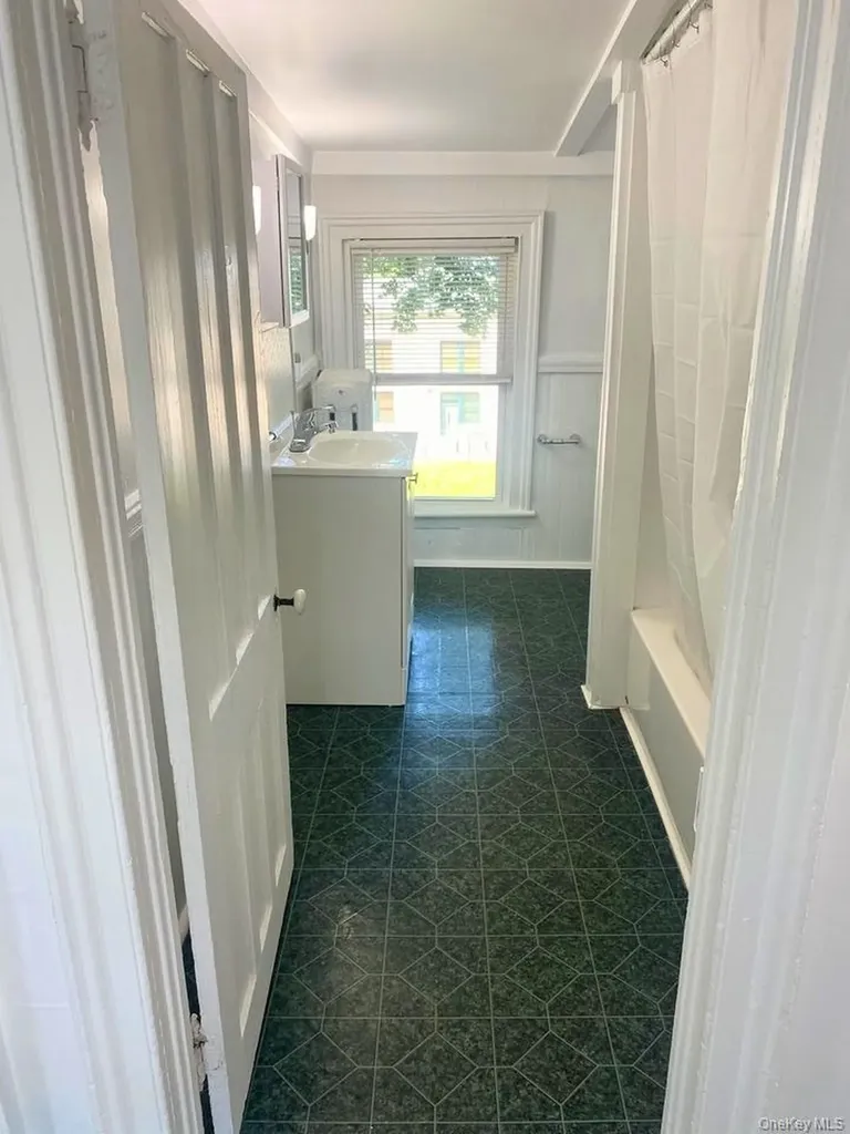 177 Broad Street Catskill NY 12414