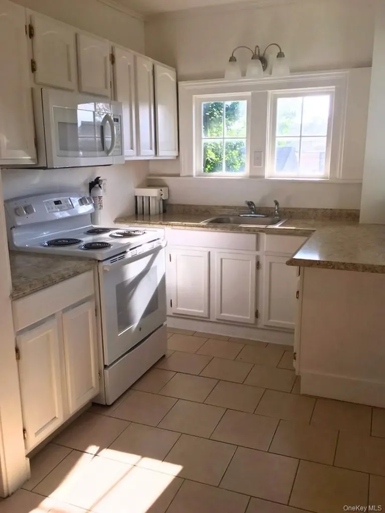 177 Broad Street Catskill NY 12414