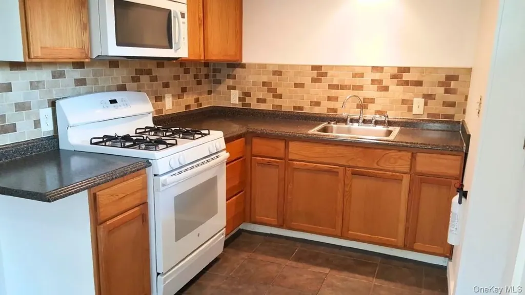 177 Broad Street Catskill NY 12414