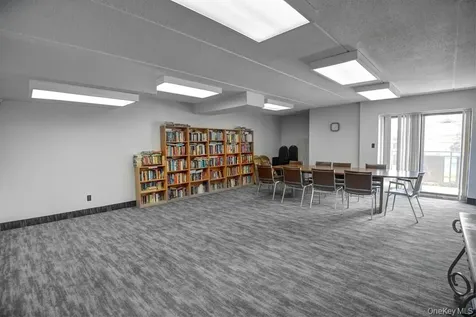 175 Maple Avenue Westbury NY 11590